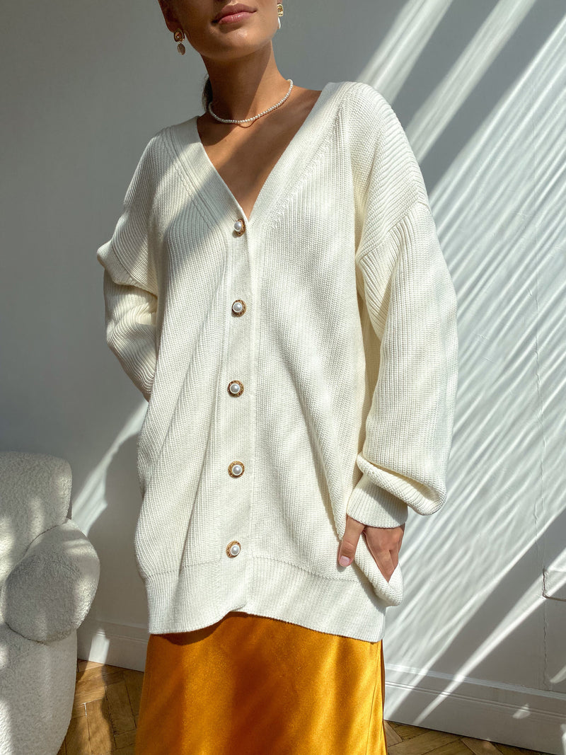 Casual long knitted cardigan