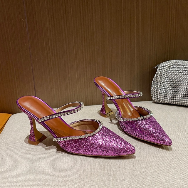 Silk Shoes with Sparkling Diamond