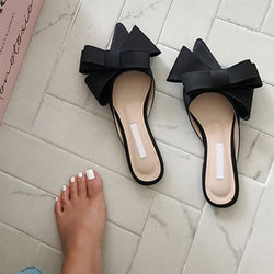 Satin flat heel shoes