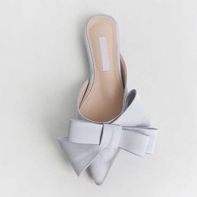 Satin flat heel shoes