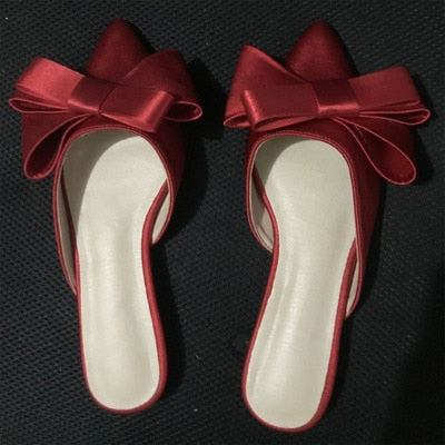 Satin flat heel shoes